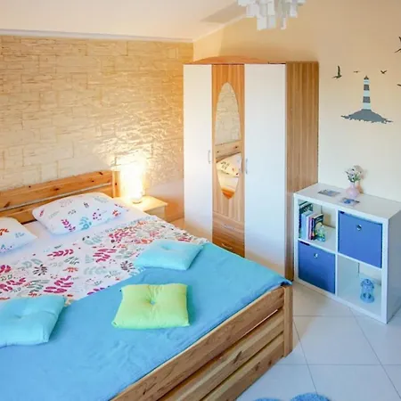 Casa Marina * Vrsi